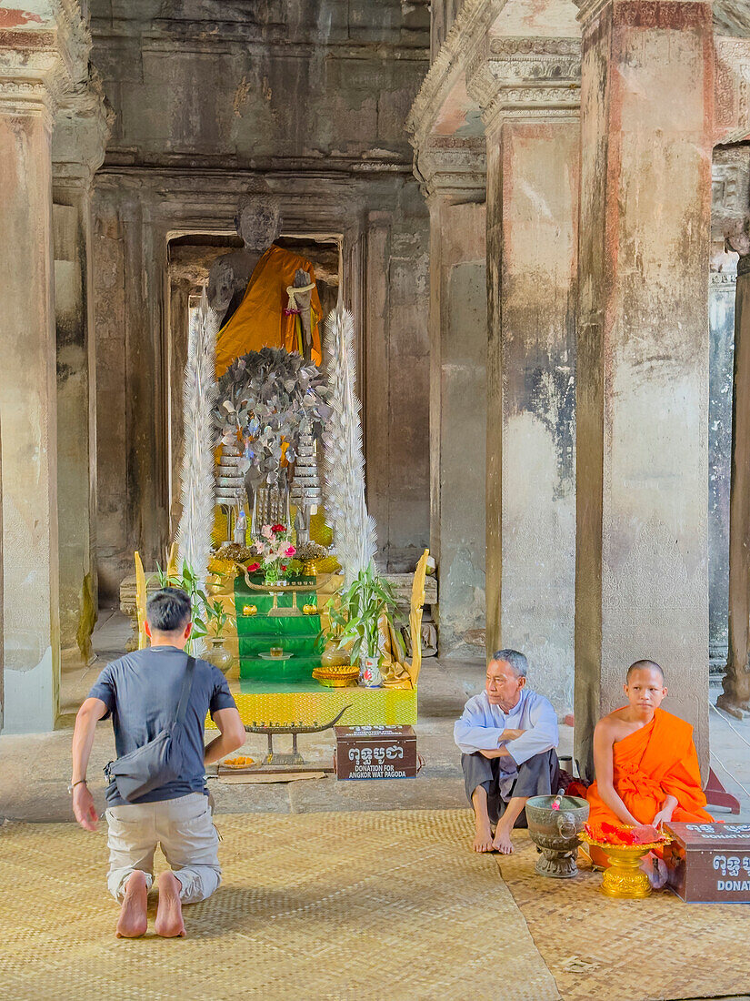 Angkor Wat, UNESCO-Weltkulturerbe, eine hinduistisch-buddhistische Tempelanlage bei Siem Reap, Kambodscha, Indochina, Südostasien, Asien