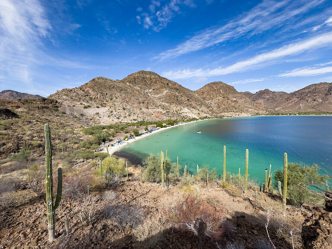 Blick von den umliegenden Bergen auf die Bucht von Concepcion, Baja California Sur, Sea of Cortez, Mexiko, Nordamerika