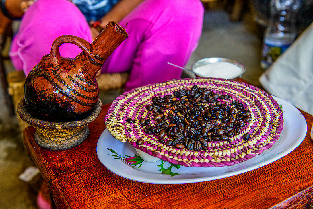 Fresh roasted coffee beans, Keren, Eritrea, Africa