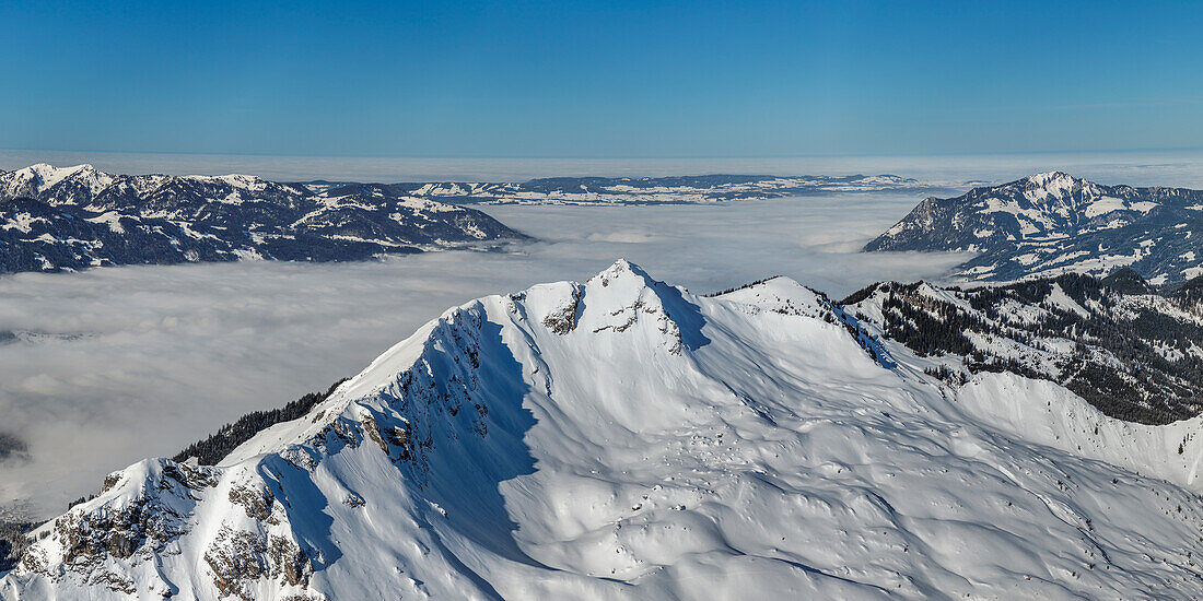 Blick vom Nordwandsteig auf das Nebelhorn, 2224m, zum Entschenkopf, 2043m, Oberstdorf, Schwaben, Bayerische Alpen, Bayern, Deutschland, Europa