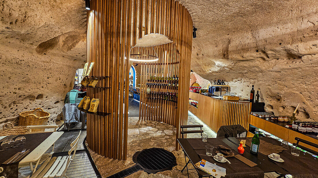 Cave hotel in Sassi di Matera, Basilicata, Italy, Europe