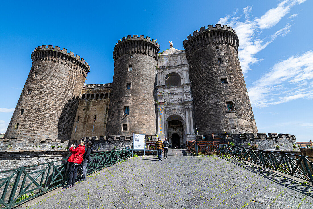 Castel Nuovo, das historische Zentrum von Neapel (Napoli), UNESCO-Weltkulturerbe, Kampanien, Italien, Europa