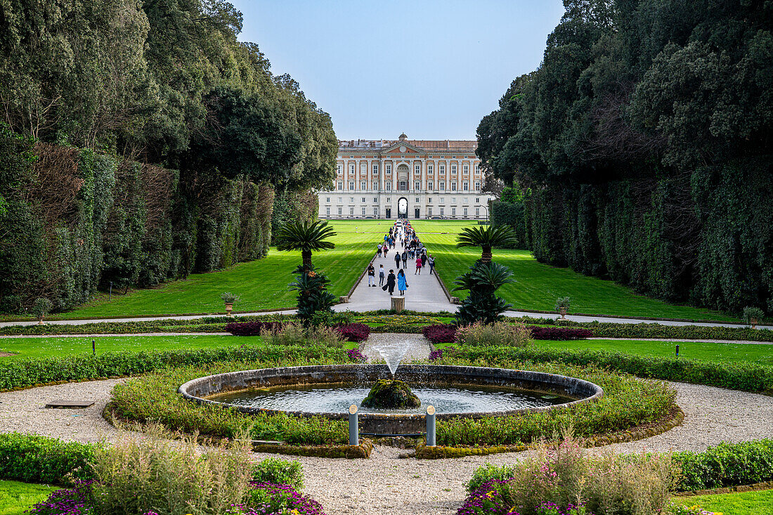 Palace gardens in the Reggia di Caserta (Royal Palace of Caserta), UNESCO World Heritage Site, Campania, Italy, Europe