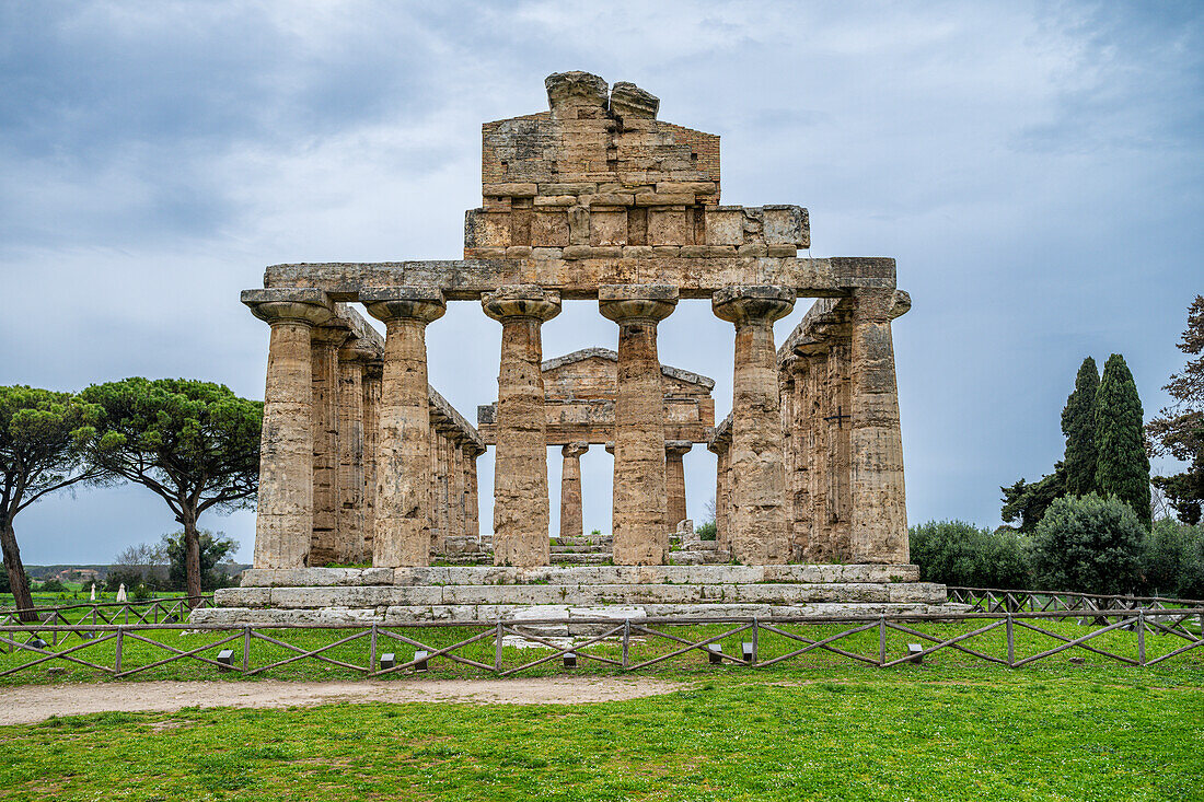 Die griechischen Tempel von Paestum, UNESCO-Weltkulturerbe, Kampanien, Italien, Europa