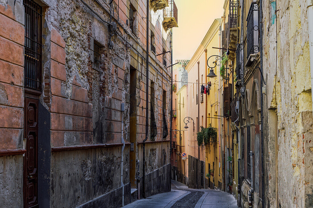 Old town narrow alley with traditional buildings, Cagliari, Sardinia, Italy, Mediterranean, Europe