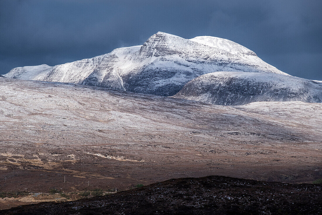 Ben Mor Coigach im Winter, Assynt, Assynt-Coigach National Scenic Area, Sutherland, Schottische Highlands, Schottland, Vereinigtes Königreich, Europa