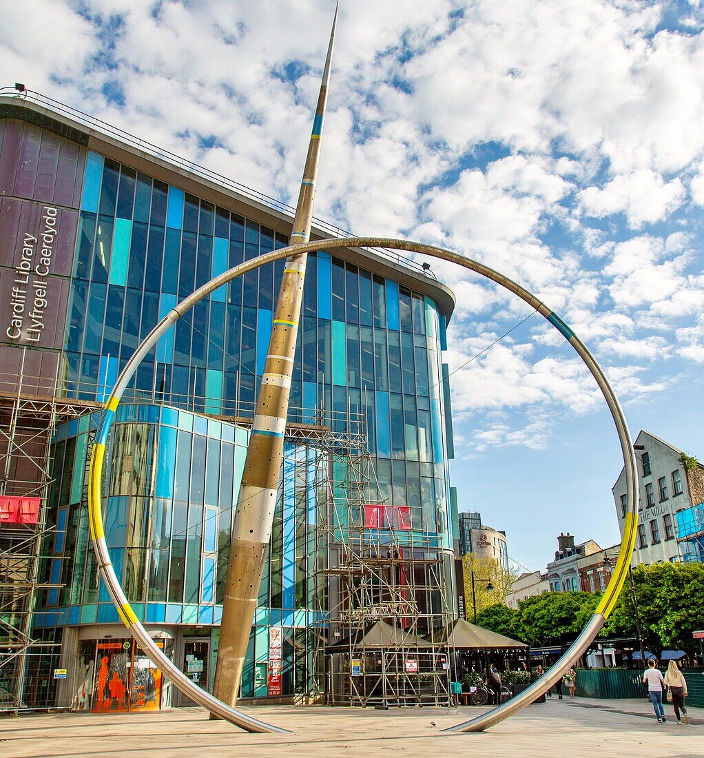 The Alliance sculpture outside Cardiff Library, created by Jean-Bernard Metais and installed in 2009, Cardiff, Wales, United Kingdom, Europe