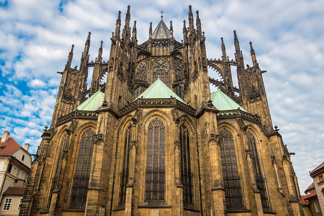 Low angle view of Gothic facade of St. Vitus Cathedral, Prague Castle, UNESCO World Heritage Site, Prague, Czechia, Europe