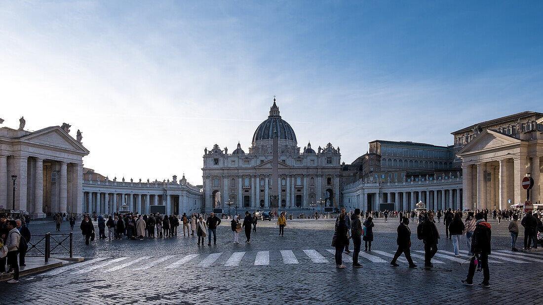 View of St. Peter's Square, Vatican City, UNESCO World Heritage Site, the papal enclave, seen from Via della Conciliazione (Road of the Conciliation), a thoroughfare in the Rione of Borgo within Rome, Lazio, Italy, Europe