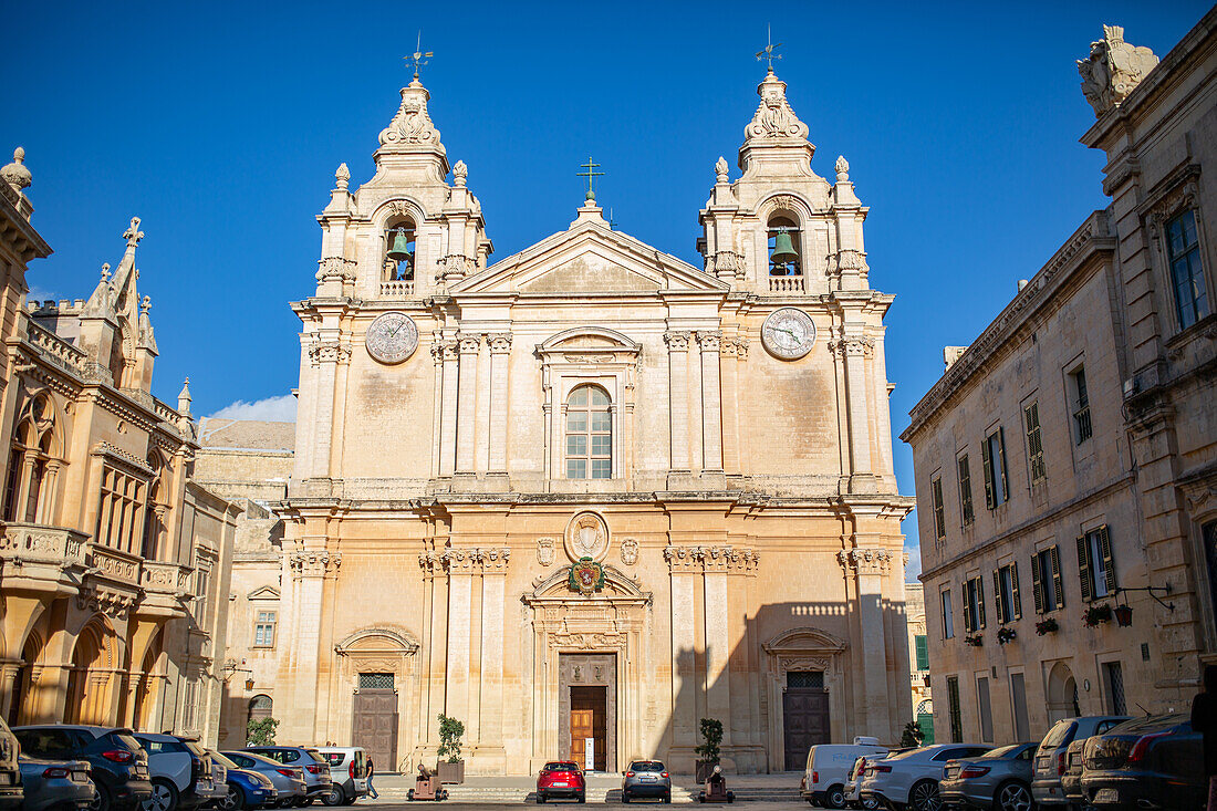 Blick auf die Kathedrale von St. Paul (Katidral ta San Pawl) in Mdina (Medina) (Mdina o L-Imdina), Malta, Mittelmeer, Europa