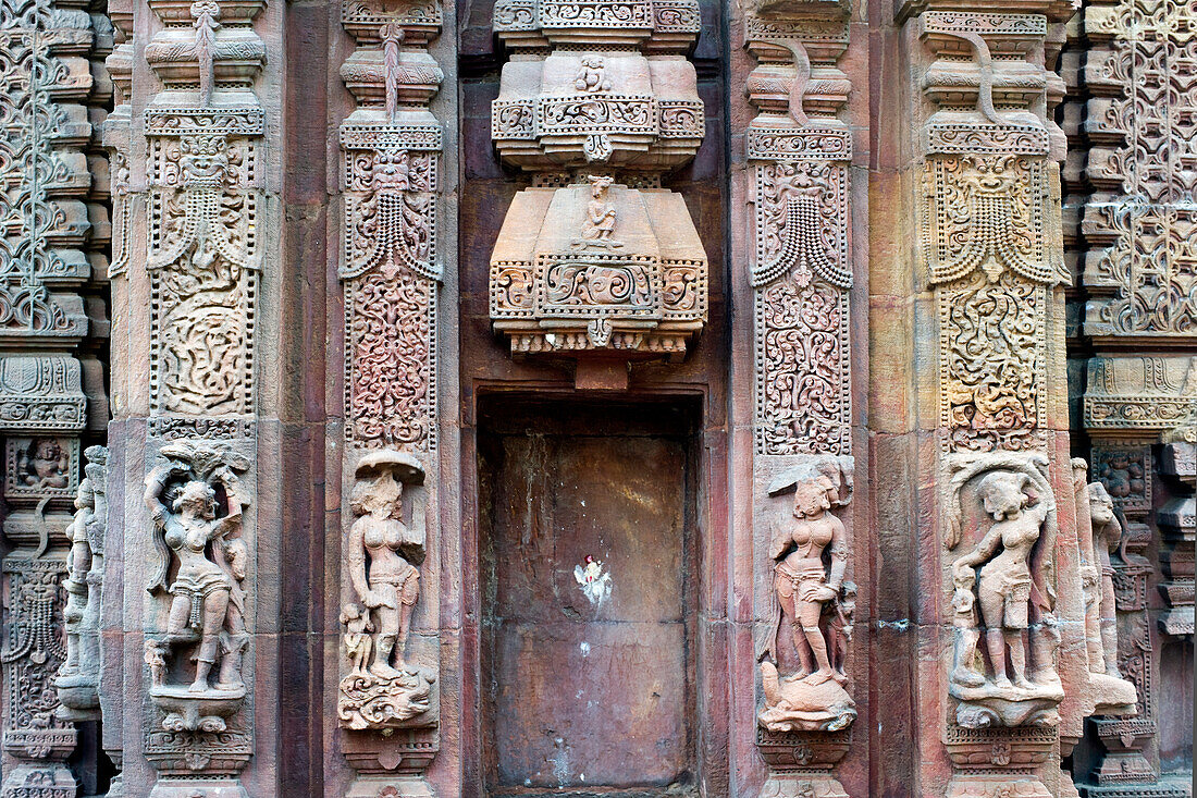 Der Mukteswara-Tempel aus dem 9. Jahrhundert, der der Hindu-Gottheit Shiva geweiht ist, in Bhubaneswar, auch Stadt der Tempel genannt, Bhubaneswar, Odisha, Indien, Asien