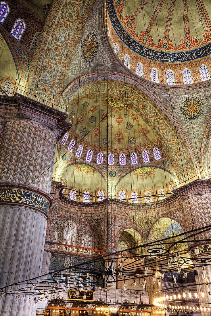 Decke und Wände, Innenraum, Blaue Moschee (Sultan-Ahmed-Moschee), 1609, UNESCO-Welterbe, Sultanahmet, Istanbul, Türkei, Europa