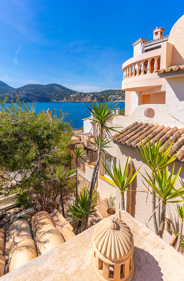 View of villlas overlooking bay at Camp de Mar, Camp de Mar, Majorca, Balearic Islands, Spain, Mediterranean, Europe