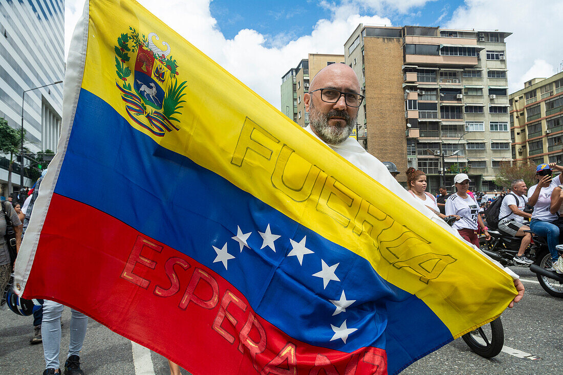 Zweiter Tag der Proteste in Venezuela nach dem mutmaßlichen Wahlbetrug durch die Regierung von Nicolas Maduro