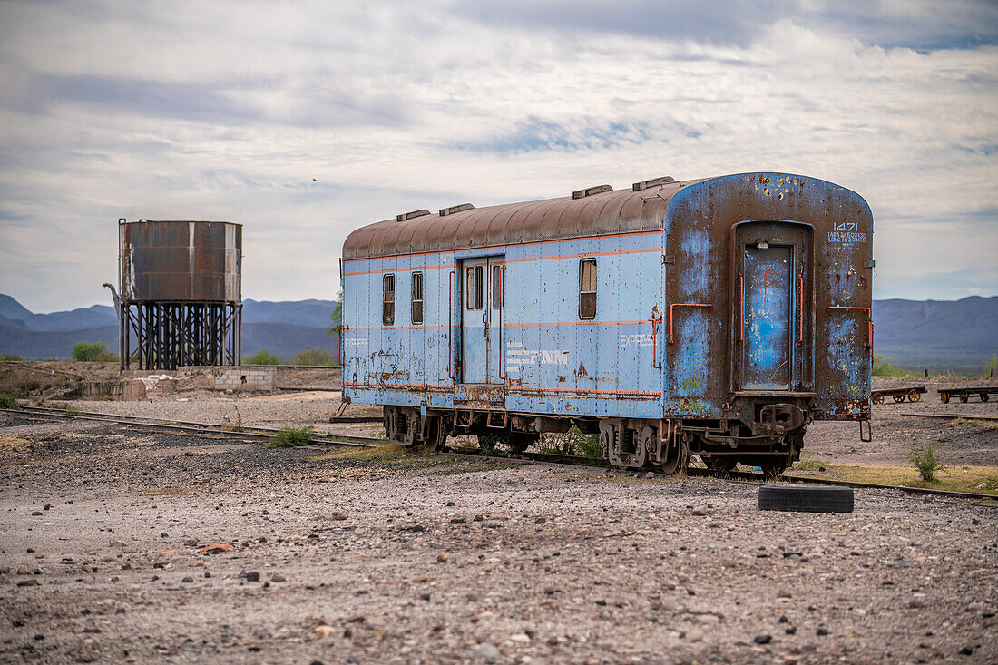 Verlassene Eisenbahnstation, Pedricena, Mexiko