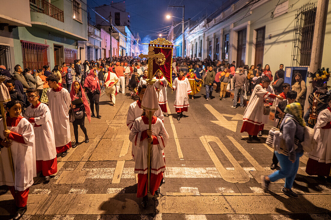 Fest und Parade zum Dia de la Virgen de Guadalupe (Unsere Liebe Frau von Guadalupe) in Guatemala-Stadt.