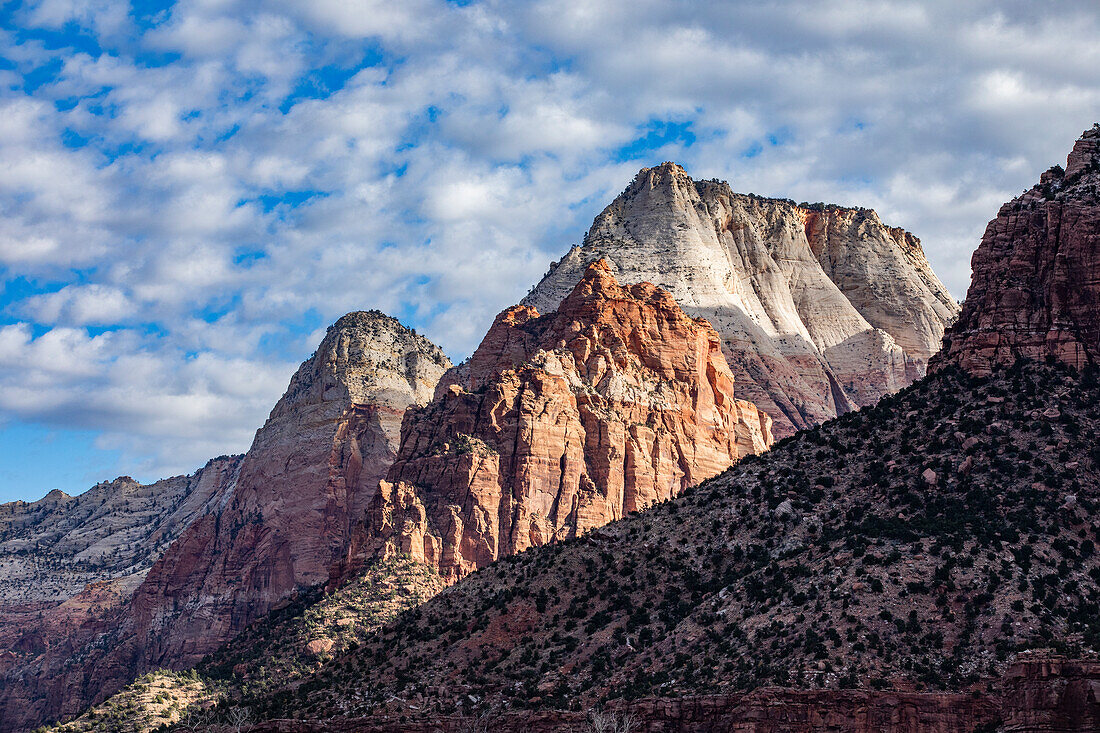 Cliffs and clouds in Zion National Park