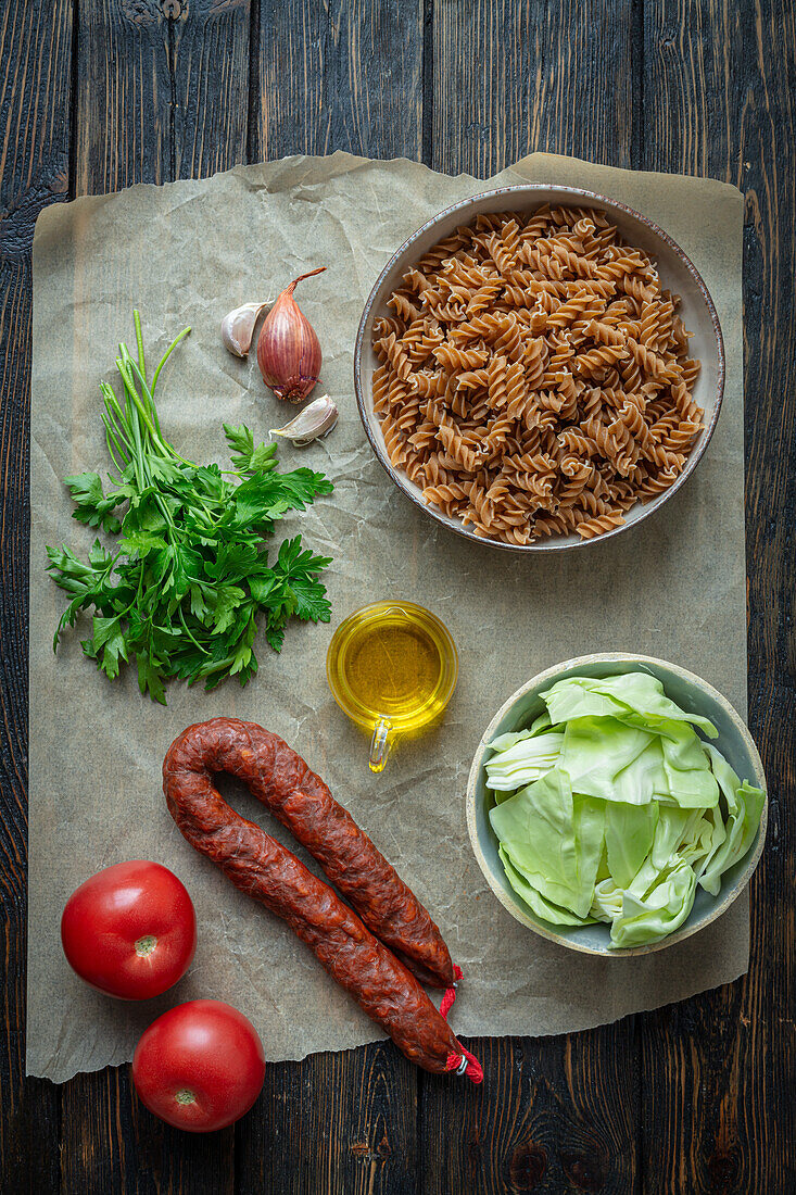 Ingredients for pasta with chorizo and cabbage