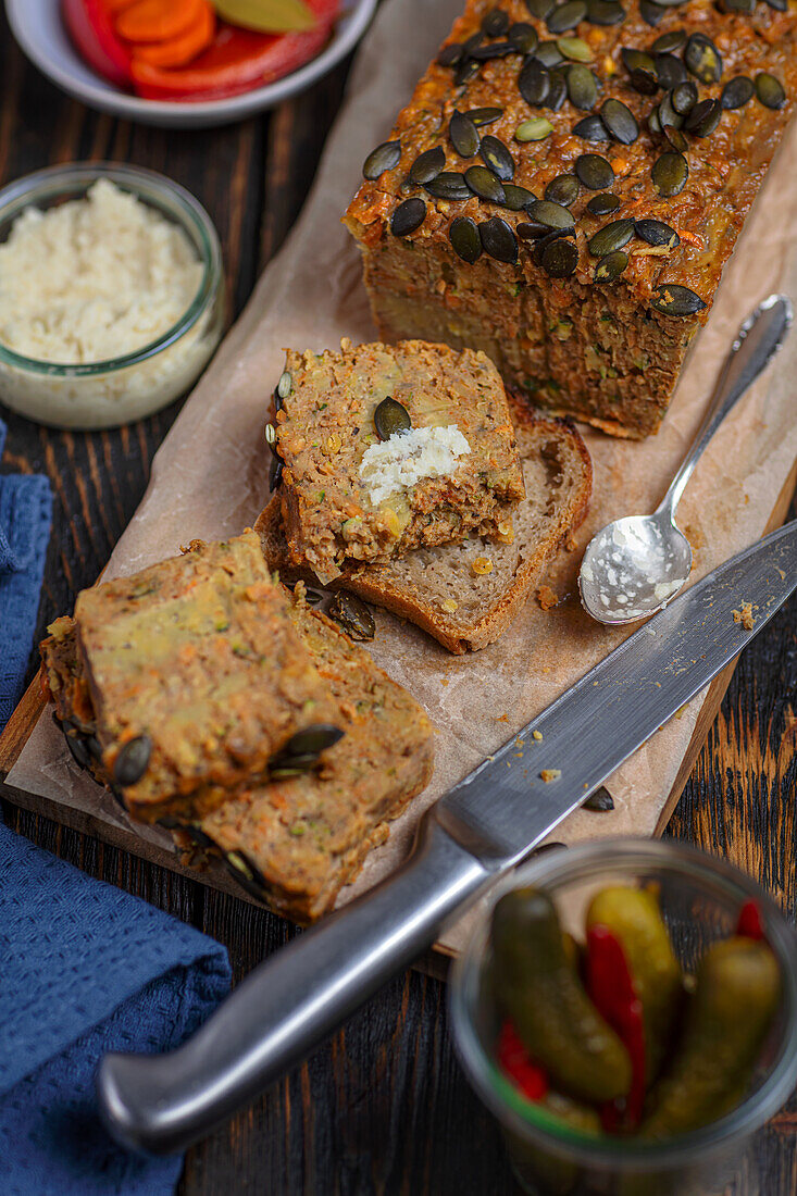 Lentil, zucchini and carrot pie