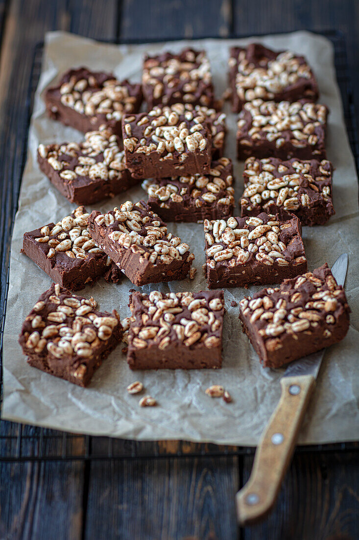 No-bake brownies with kidney beans