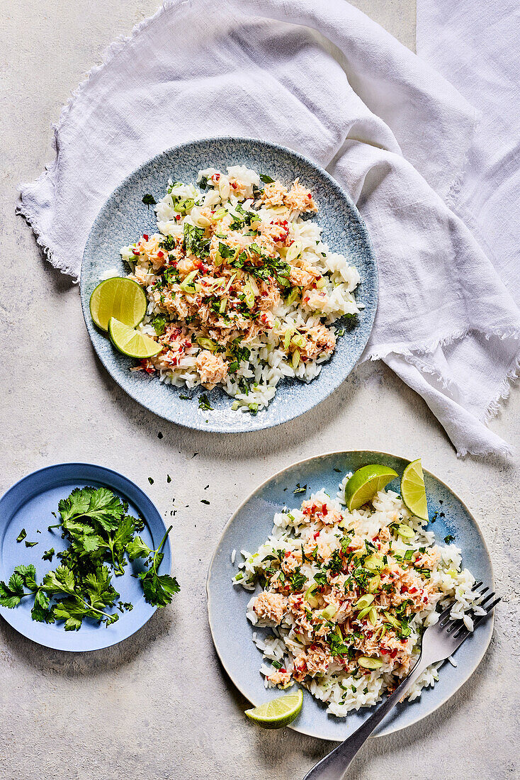 Kokos-Krabben-Reis mit Limette und frischem Koriander