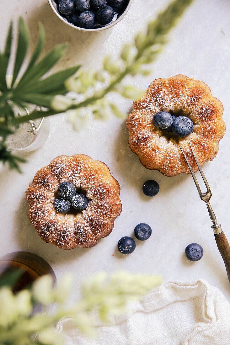 Mini bundt cakes with blueberries