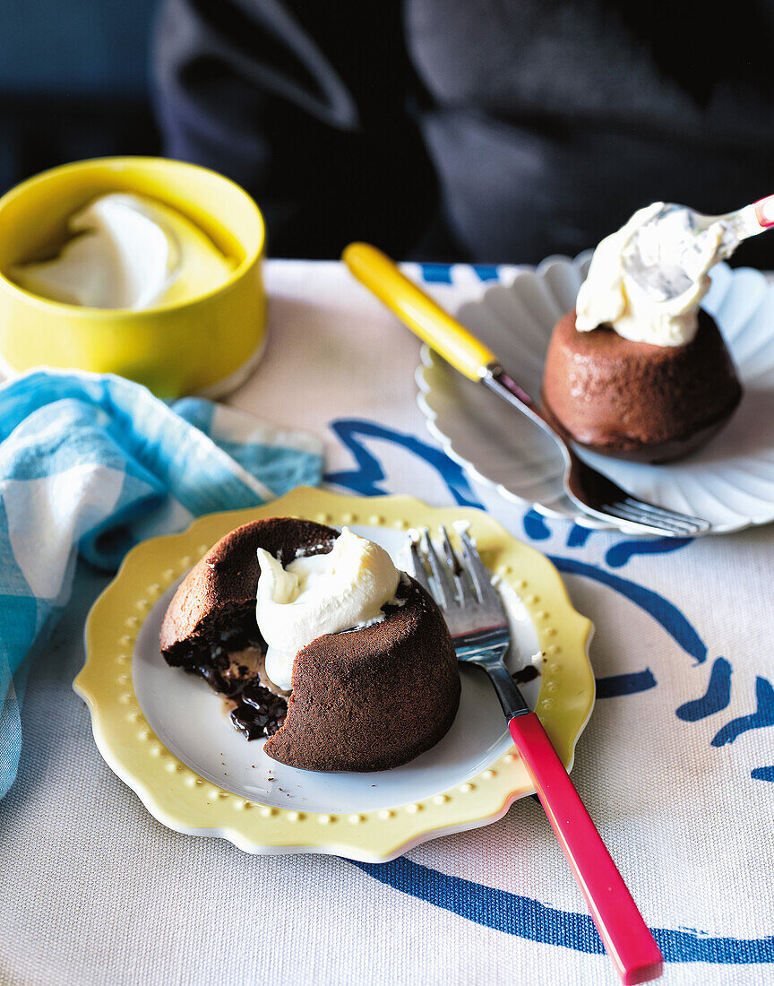 Chocolate lava cake with cream