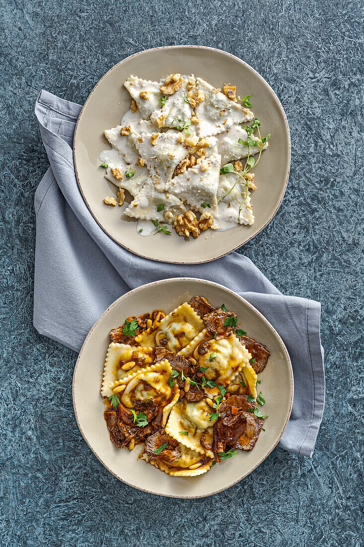 Ligurische Pansotti mit Walnusssoße und genuesische Ravioli