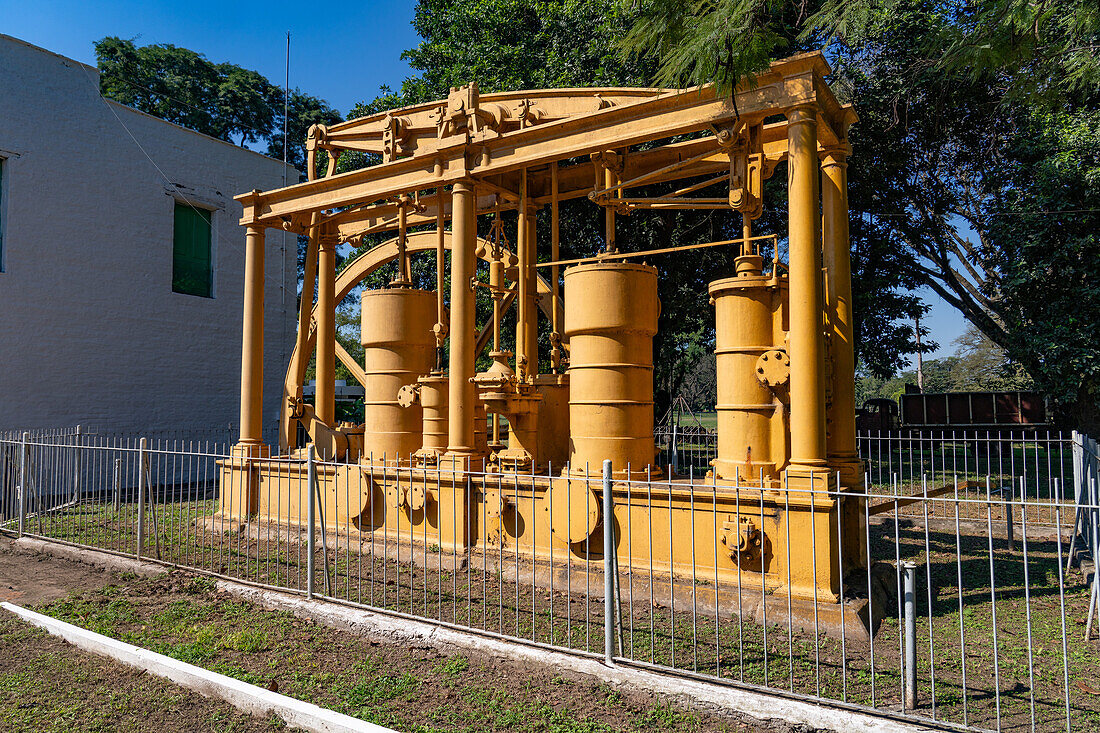 Eine Dampfmaschine für den Betrieb der Maschinen zur Zuckerrohrverarbeitung. Museum der Zuckerindustrie, San Miguel de Tucumán, Argentinien. Ca. 1800