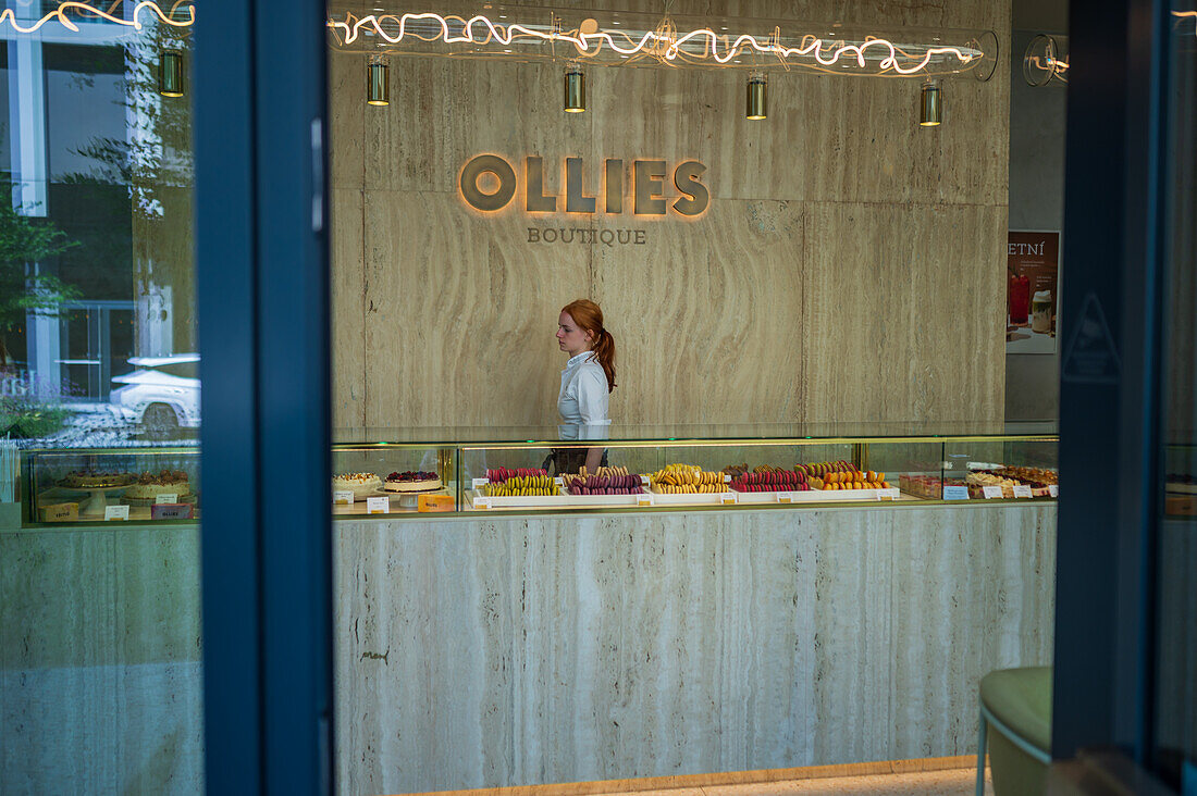 Ollies Boutique in Masarycka building by Zaha Hadid Architects in Prague