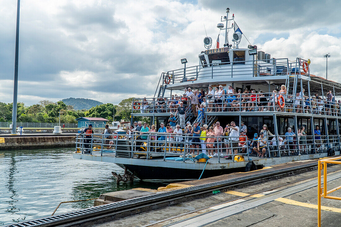 Ship passing through Miraflores Locks in the Panama Canal.