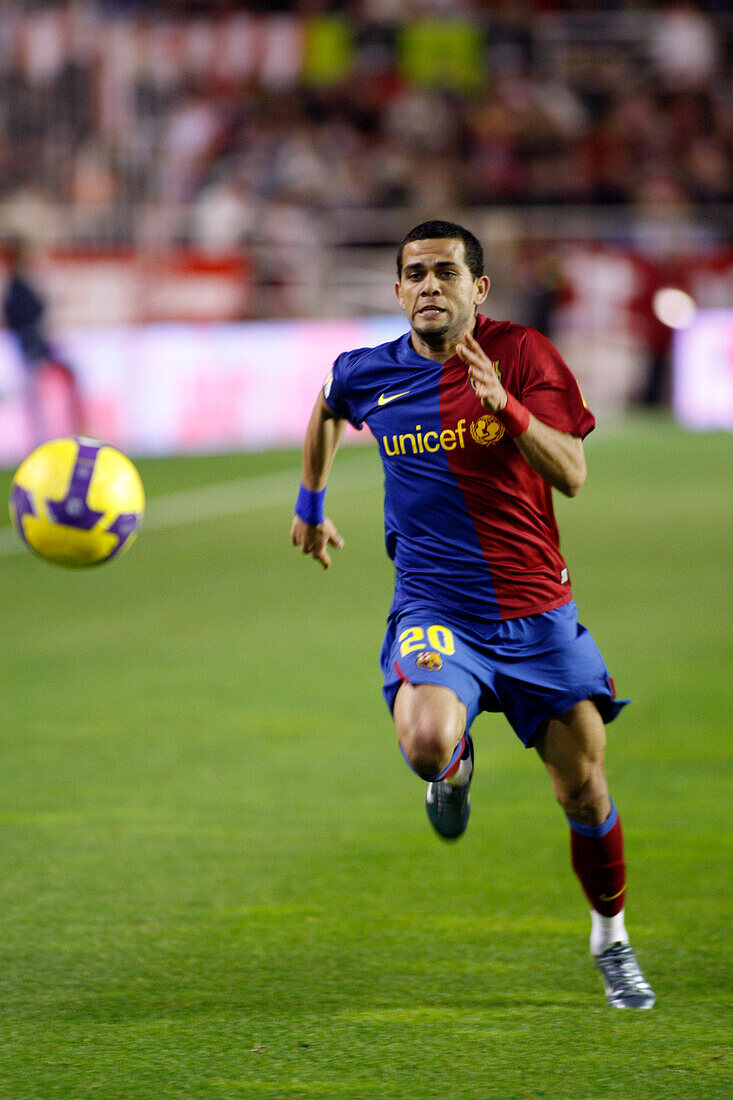 Seville, Spain, Nov 30 2008, Alves pursues the ball in a thrilling La Liga match at Sánchez Pizjuán on November 29, 2008, where Barcelona won 3-0.