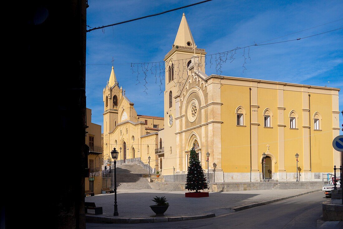 Kirche von Santa Maria Annunziata und Kirche von San Nicolo di Mira, Mezzojuso, Palermo, Sizilien, Italien, Mittelmeer, Europa