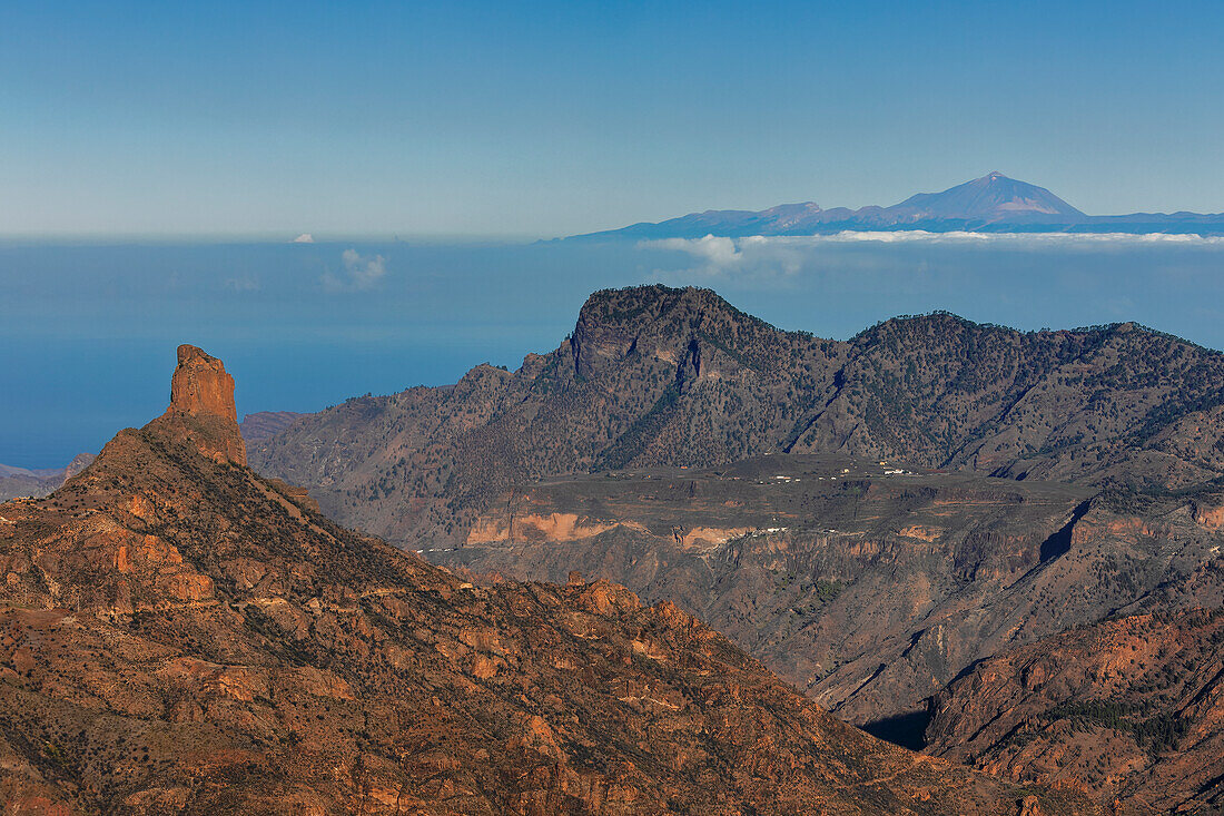 View from Pico de las Nieves, 1949m, to Roque Nublo and Teide on Tenerife, Gran Canaria, Canary Islands, Spain, Atlantic, Europe