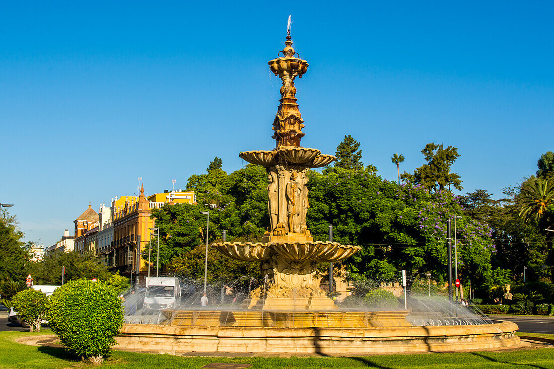 Fuente de las Cuatro Estaciones (Fountain of the Four Seasons), Seville, Andalusia, Spain, Europe