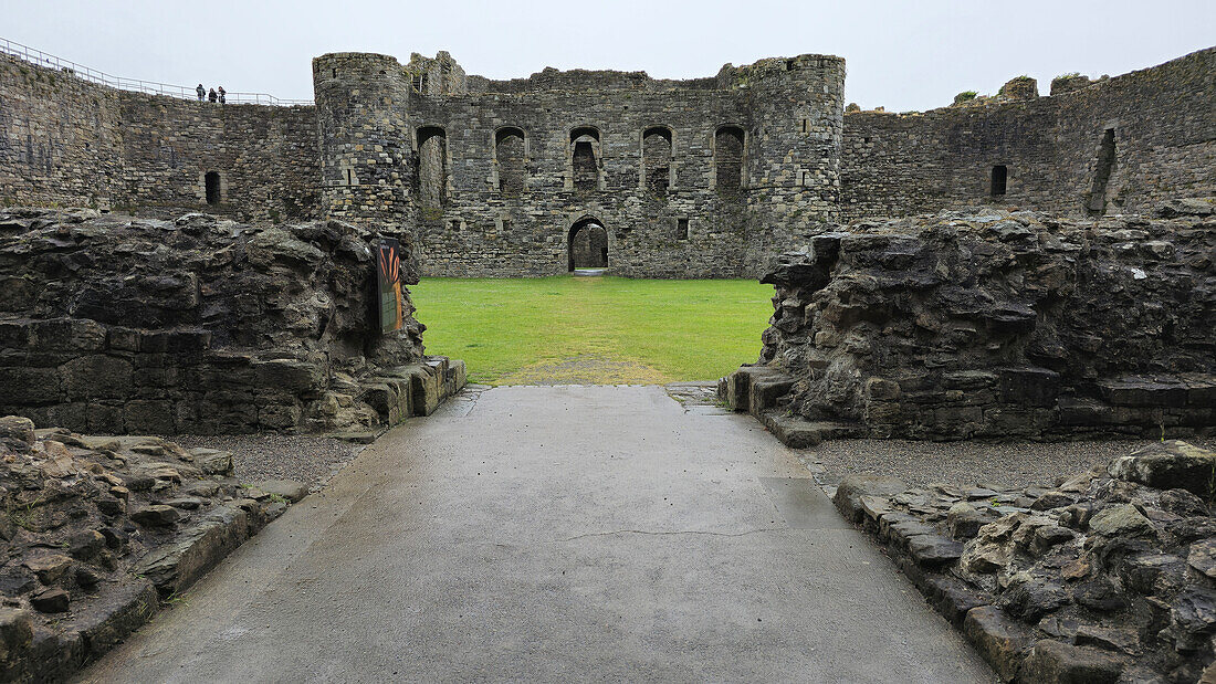 Beaumaris Castle, UNESCO-Welterbestätte, Anglesey, Wales, Vereinigtes Königreich, Europa