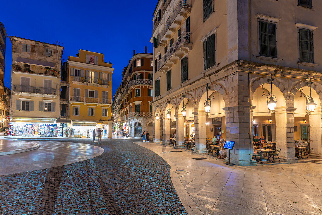 View of Pentophanaro (5 Lamps) in Place Theotoki at dusk, Corfu Town, Corfu, Ionian Sea, Greek Islands, Greece, Europe