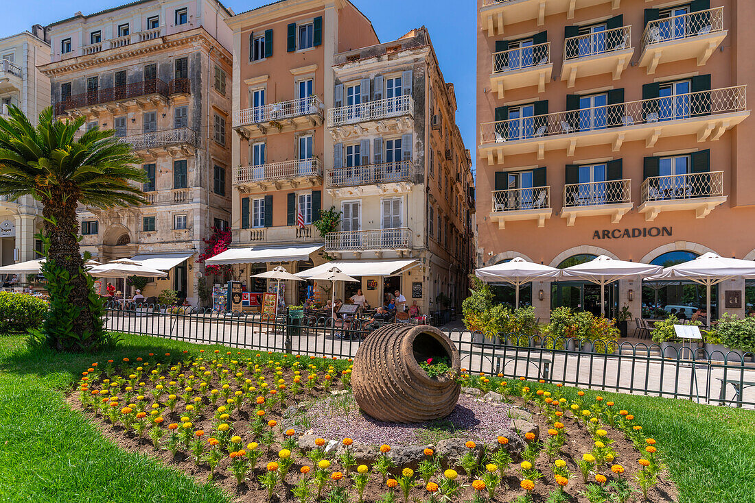 View of restaurants and bars in Pot throwing (Botides), Corfu Town, Corfu, Ionian Sea, Greek Islands, Greece, Europe