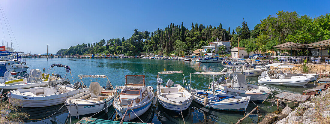 View of harbour boats at Ipsos, Ipsos, Corfu, Ionian Sea, Greek Islands, Greece, Europe