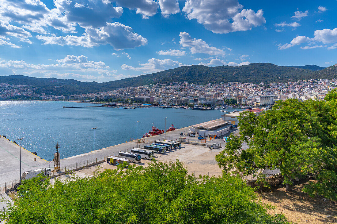 Blick auf den Hafen von Kavala, Dimos Kavalas, Ostmakedonien und Thrakien, Golf von Thasos, Golf von Kavala, Thrakisches Meer, Griechenland, Europa