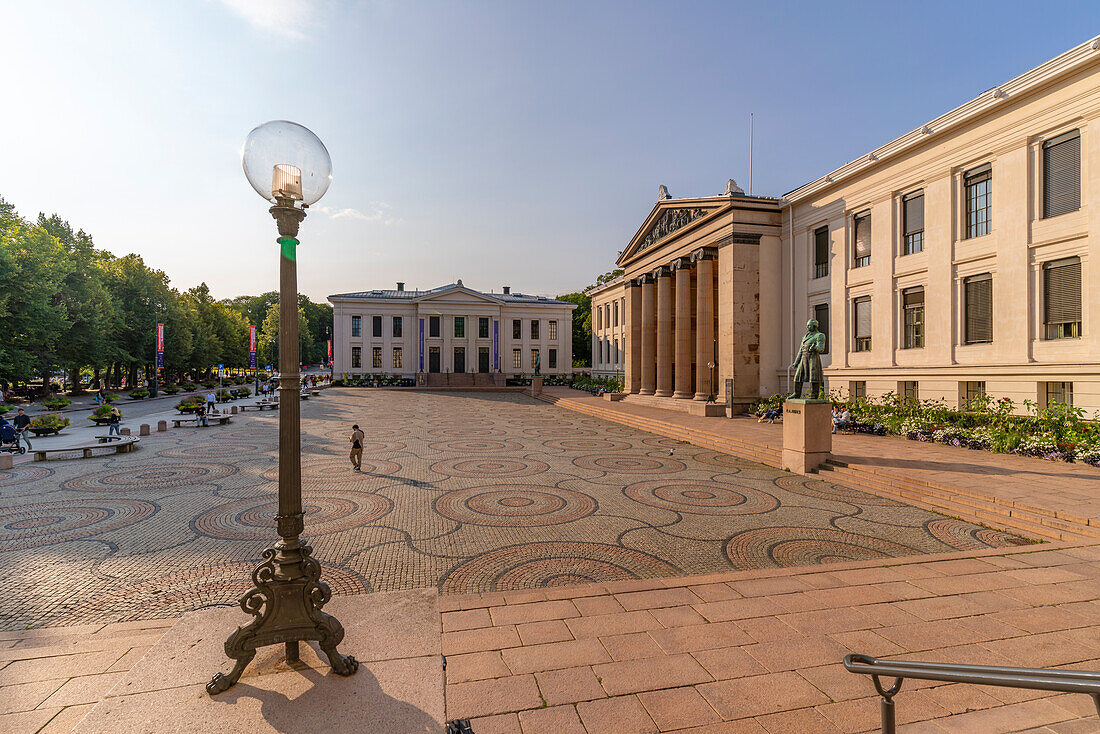 View of Domus Bibliotheca and Domus Media in University Square, Oslo, Norway, Scandinavia, Europe