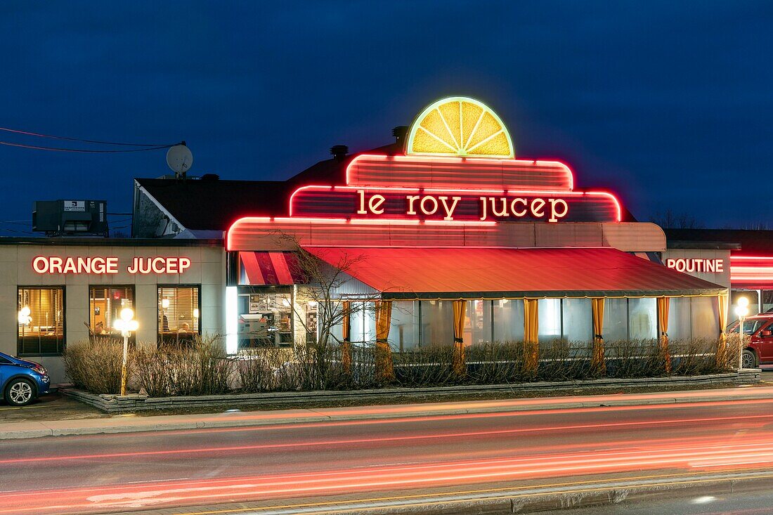 anada, Provinz Quebec, Region Centre-du-Québec, auf den Spuren der Erfindung der Poutine, Drummondville, Restaurant Le Roy Jucep