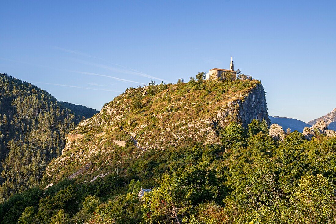 France, Alpes-de-Haute-Provence, Verdon Regional Nature Park, Castellane, the site of Roc (911m) with at the top the chapel Notre-Dame du Roc