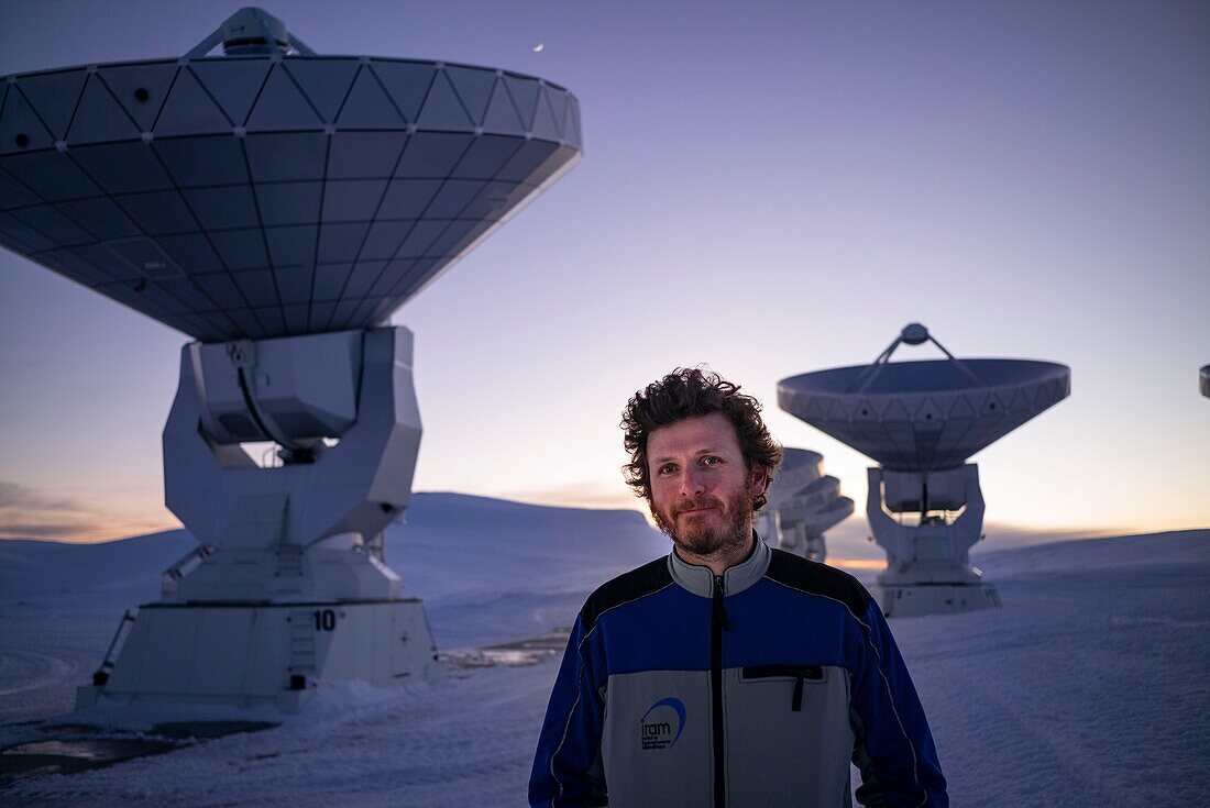 Frankreich, Hautes Alpes, Le Devoluy, Devoluy-Gebirge, Plateau de Bure (2550m), Interferometer, Jeremie Boissier stellvertretender Direktor