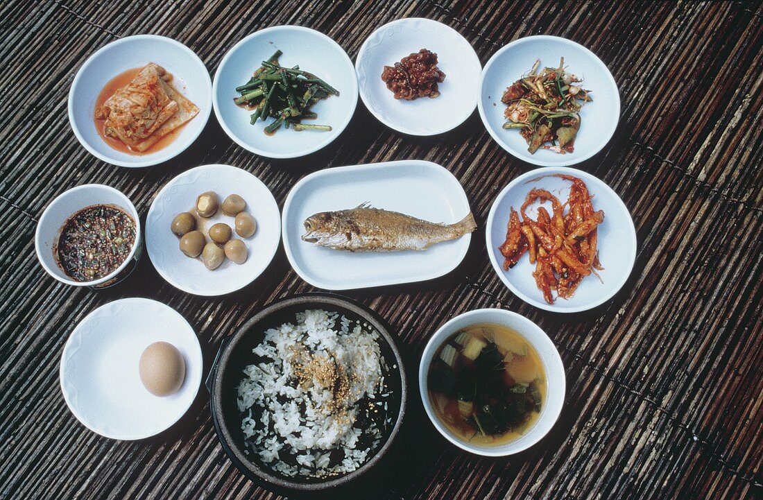 Various Korean rice, fish and vegetables dishes
