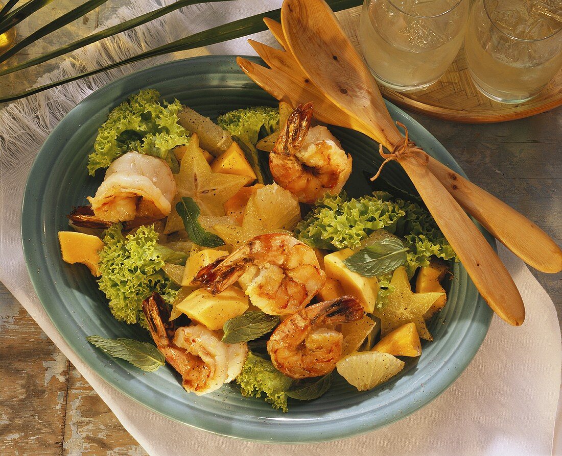 Kreolischer Garnelensalat mit exotischen Früchten