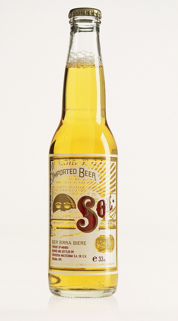 Eine Flasche Sol (mexikanisches Bier)