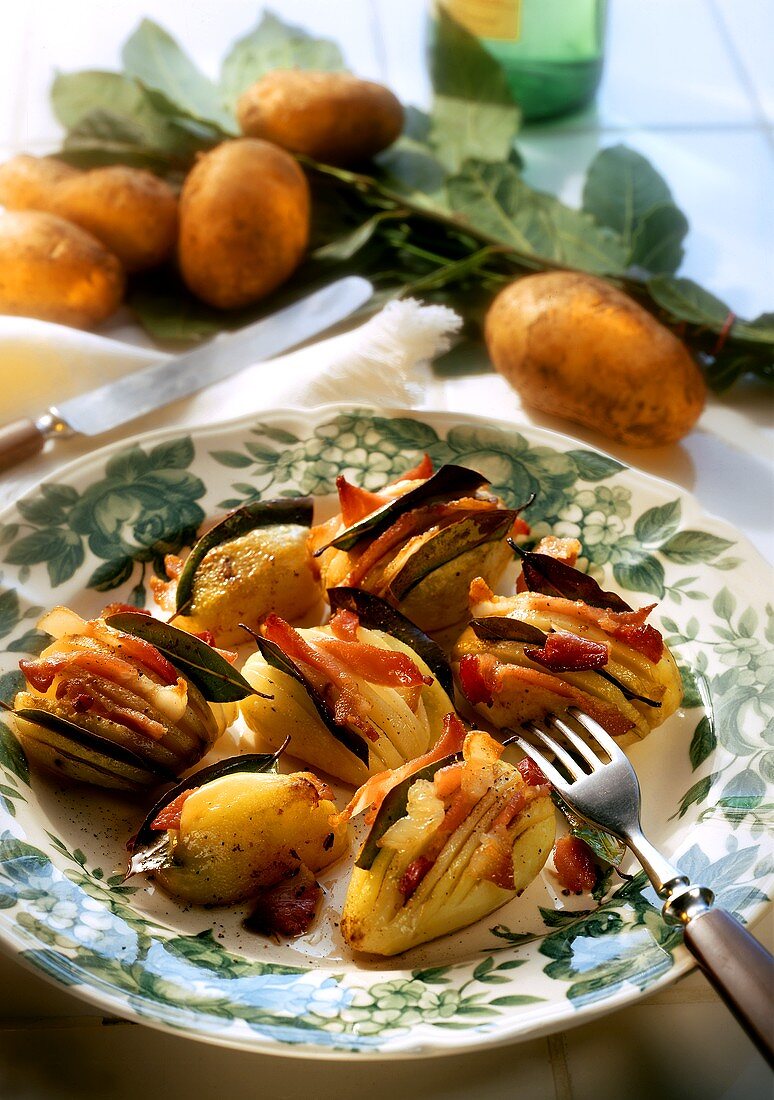 Kartoffeln mit Speck & Lorbeerblättern