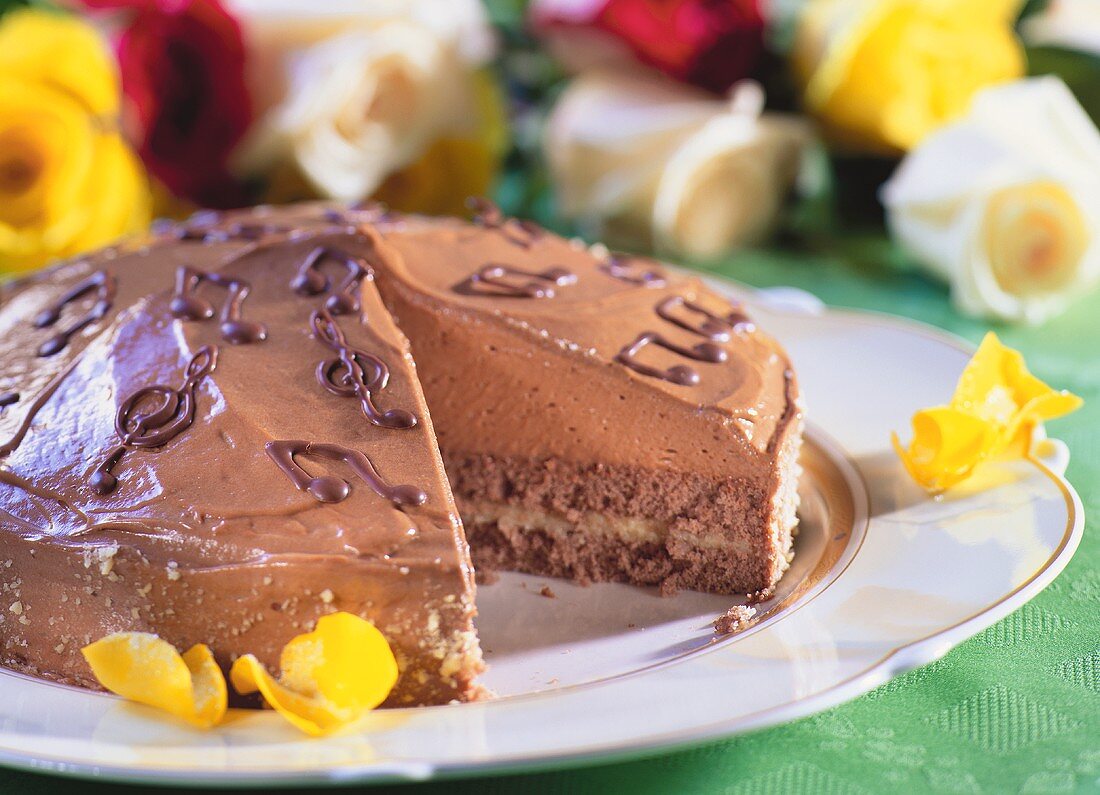Mozart-Torte (Schokoladen-Nougat-Torte mit Marzipan)