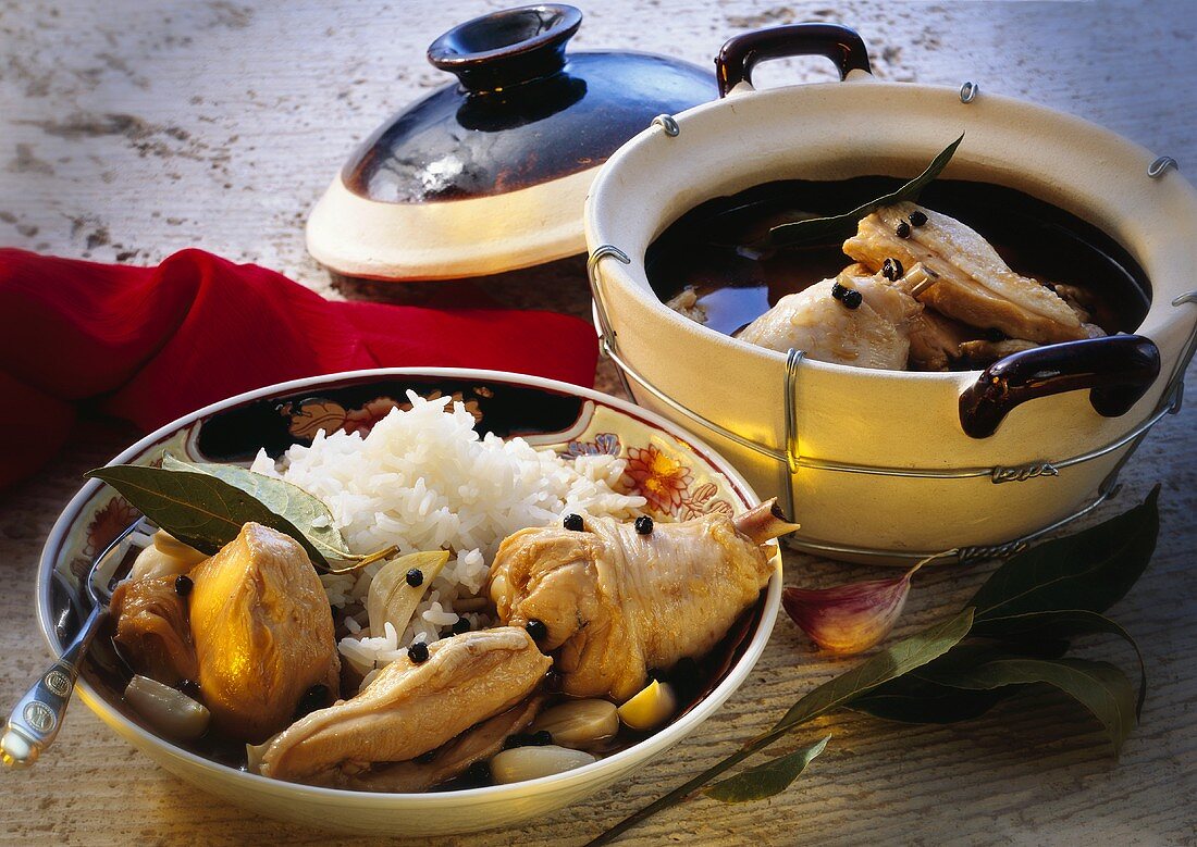 Filipino Chicken Adobo (Hähnchen mit Sojasauce)